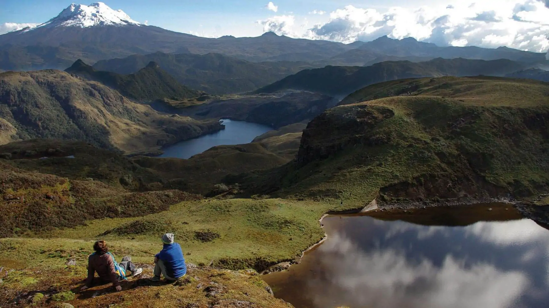 grupo-quito-antisana-1800x1012 travel-landscape-08